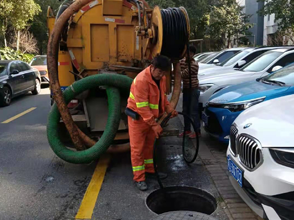 神湾排污管道清淤